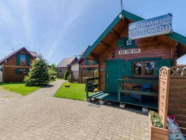 Apartamentowe Domki Drewniane Colorado Villa Karwia Ngoại thất bức ảnh